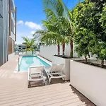 Waterfront Escape At Essentia
