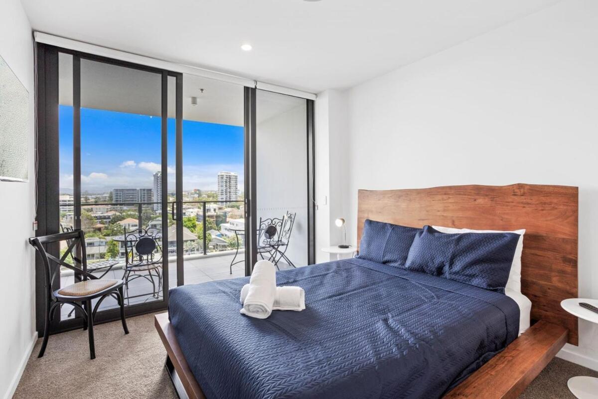 Apartment Waterfront Escape At Essentia Gold Coast