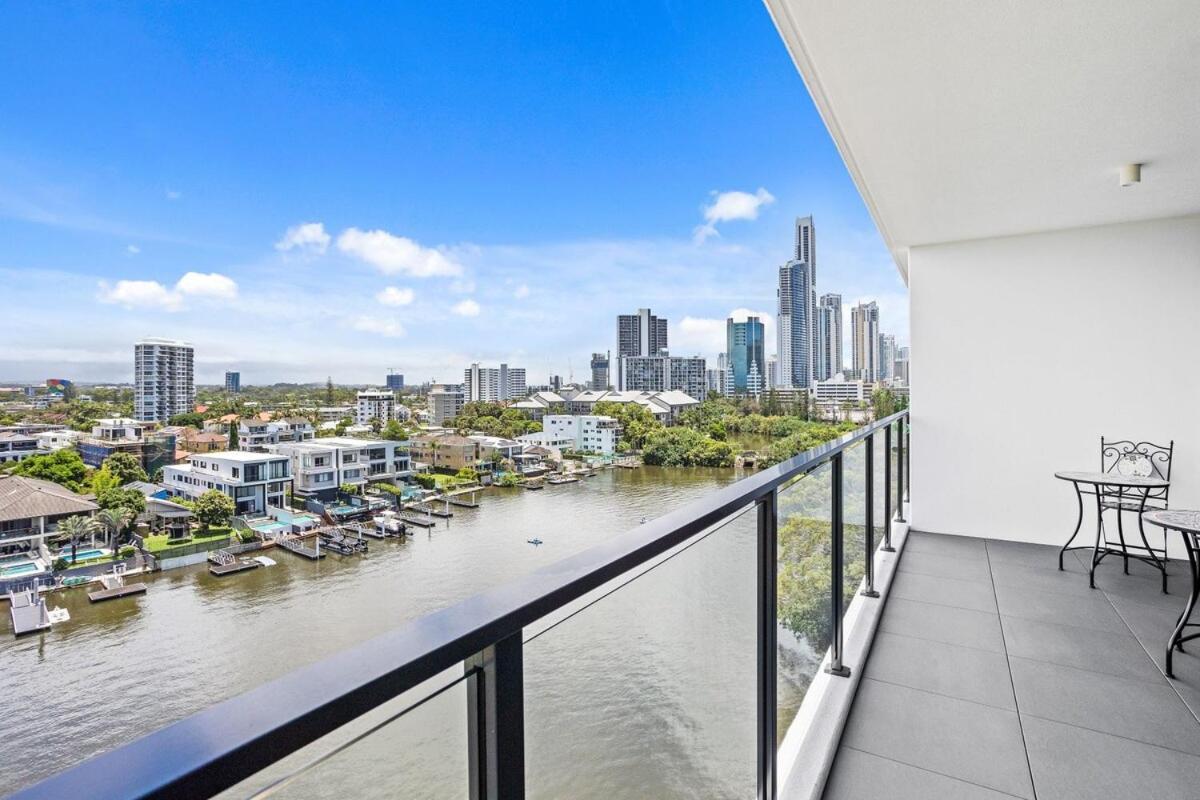 Waterfront Escape At Essentia *