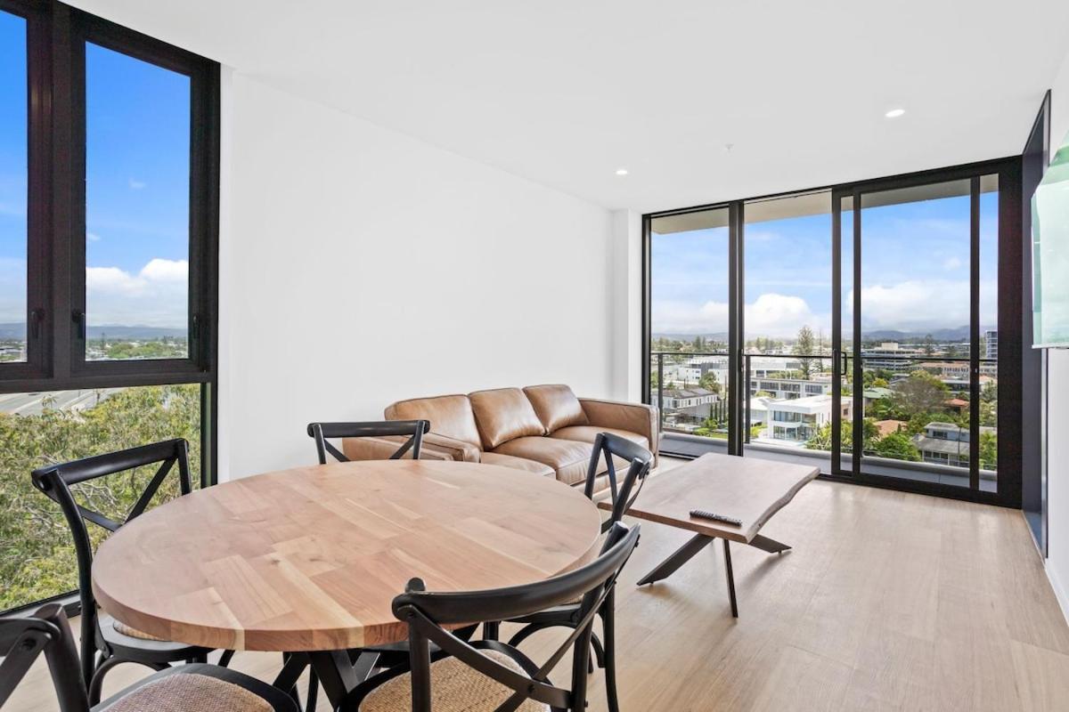 Waterfront Escape At Essentia Apartment *