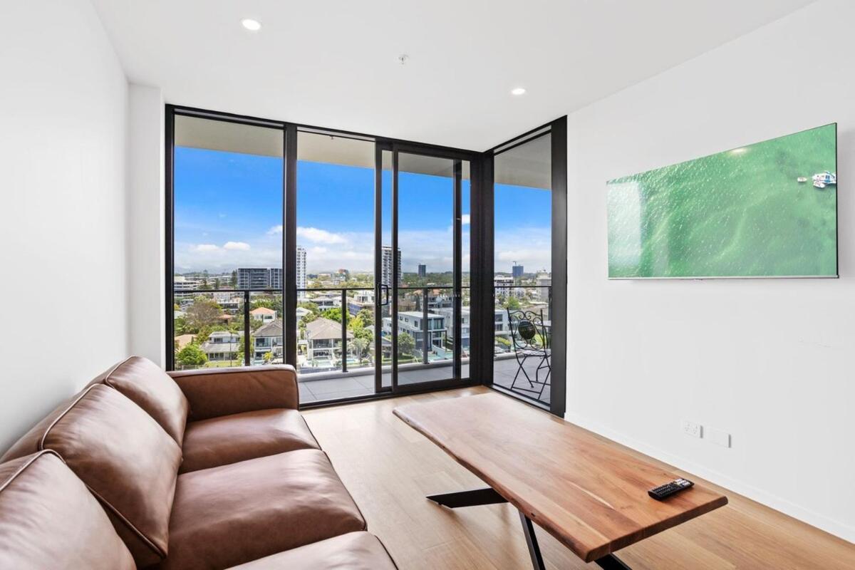 Waterfront Escape At Essentia Gold Coast